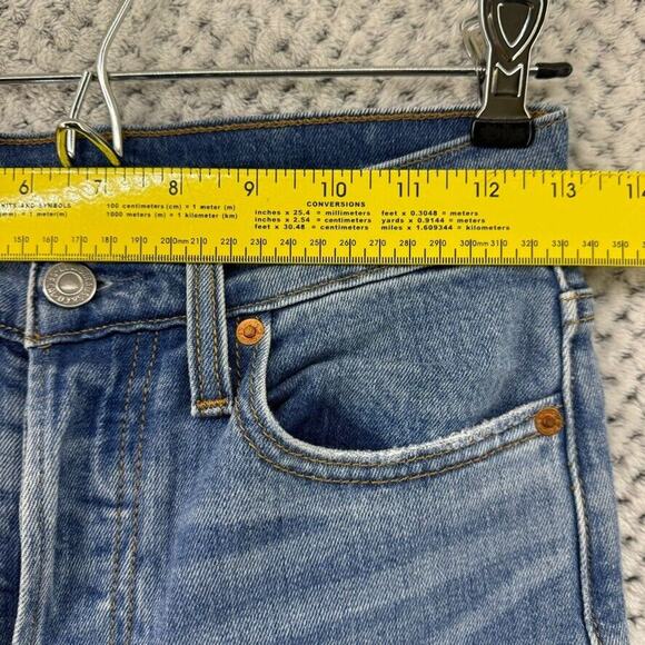 Levis Jeans Women 25 Blue Medium Wash Denim Stretch Wedgie Button Fly Skinny - Picture 14 of 16